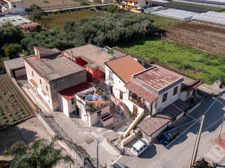 Terratetto plurifamiliare in vendita, via Nocerelle  17, Sant&#039;antonio Abate