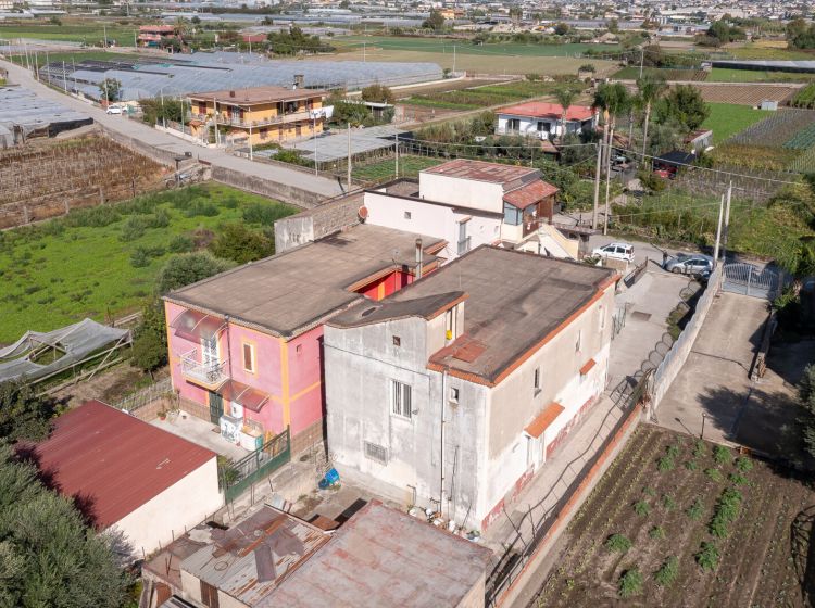 Terratetto plurifamiliare in vendita, via Nocerelle  17, Sant&#039;antonio Abate