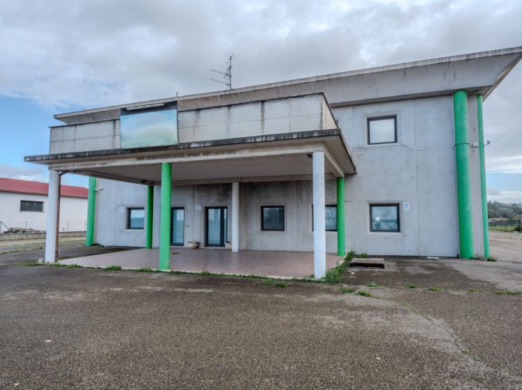 Capannone in affitto, via Corradino D&#039;Ascanio, Acquapendente