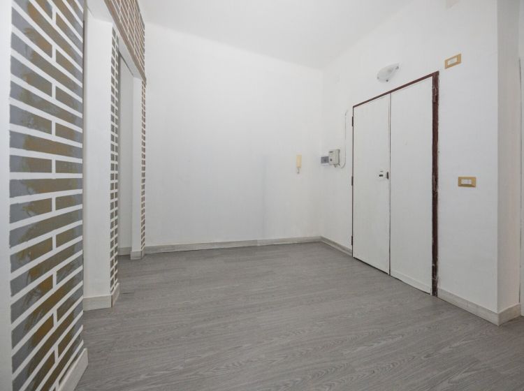 Trilocale in vendita, via Venezia  7, Dinegro, Genova