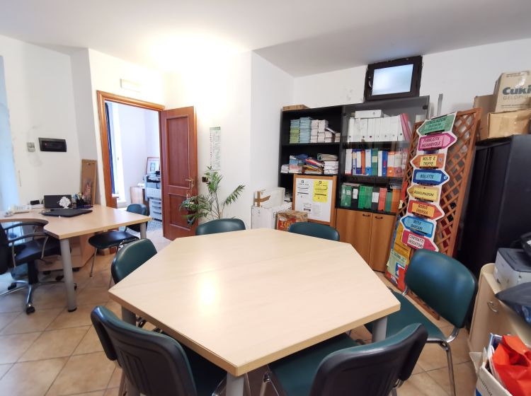 Ufficio in vendita, Vicolo Agricoltori  2, Centro Storico, Catanzaro