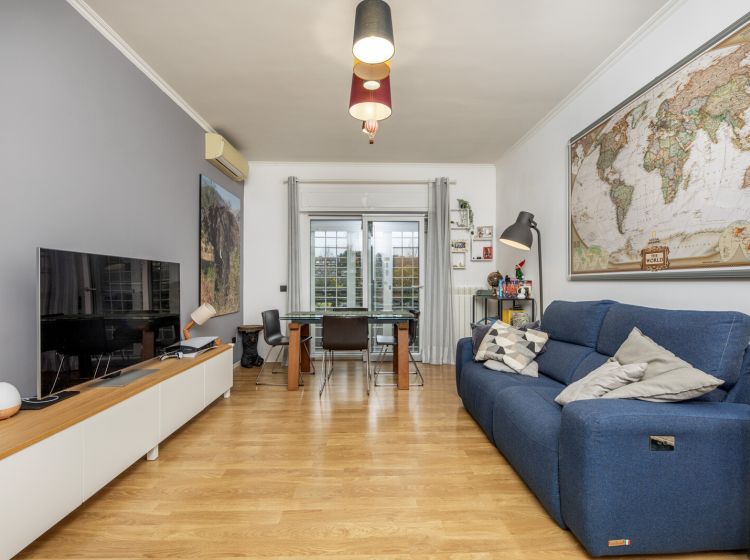 Trilocale in vendita, via Montecassiano 149, San Basilio, Roma