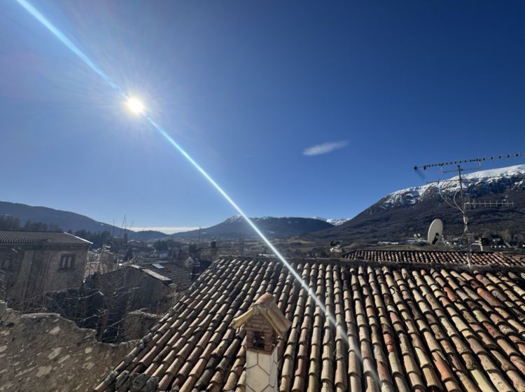 Trilocale in vendita, via Tiberio Pietro  15, Rocca Di Mezzo