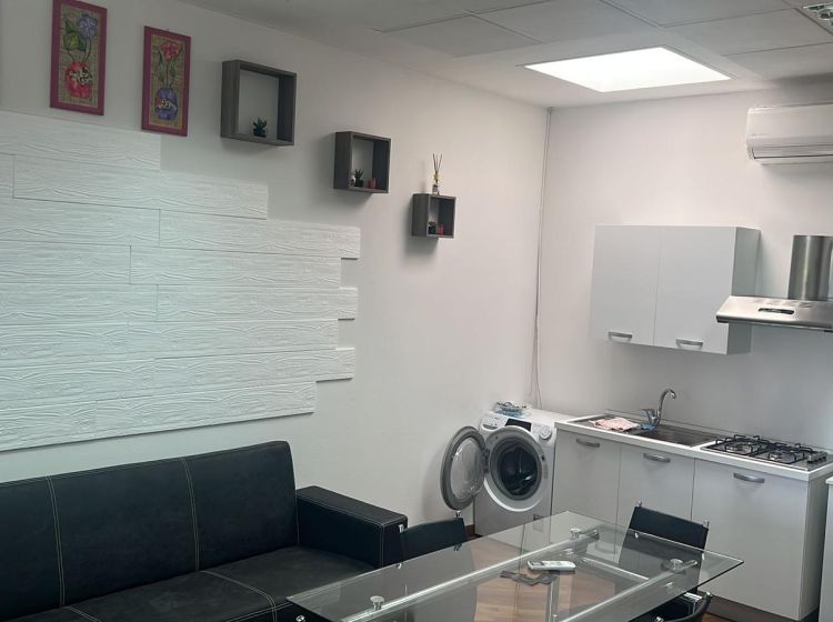 Open space in affitto, via Manfredonia  90, Semicentro, Foggia