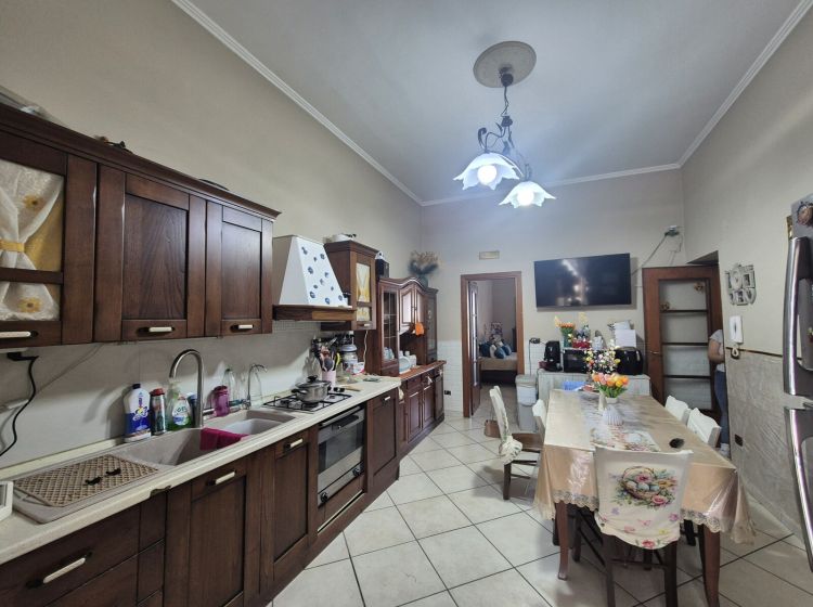 Bilocale in vendita, via Santa Maria la Carità 123, Scafati