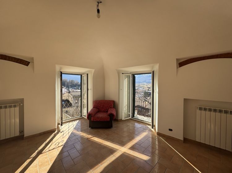 Trilocale in vendita, via Tiberio Pietro 15, Rocca Di Mezzo