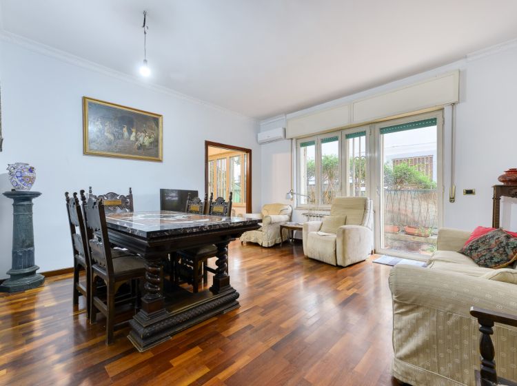 Quadrilocale in vendita, via Alessandro Manzoni  157, Posillipo, Napoli