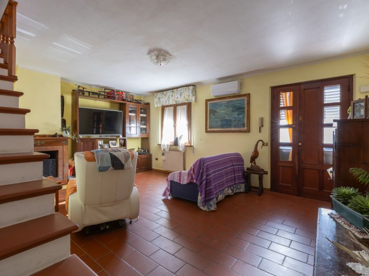 Villa in vendita, via Matilde Contessa  7, Diecimo, Borgo A Mozzano