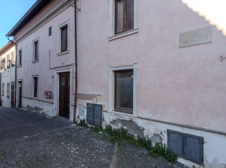 Trilocale in affitto, via Del Macello  28, Viterbo