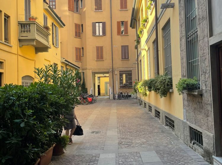 Bilocale in affitto, viale Monte Nero  56, Montenero, Milano