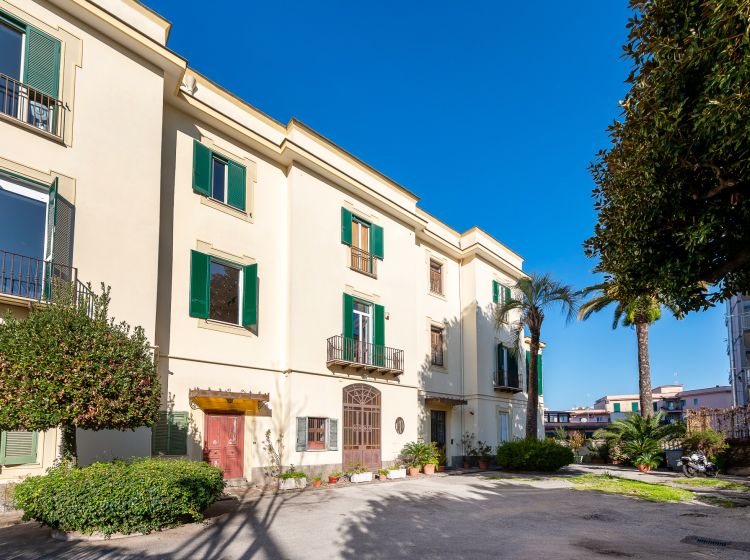 Bilocale in vendita, via Alessandro Manzoni  28, Posillipo, Napoli