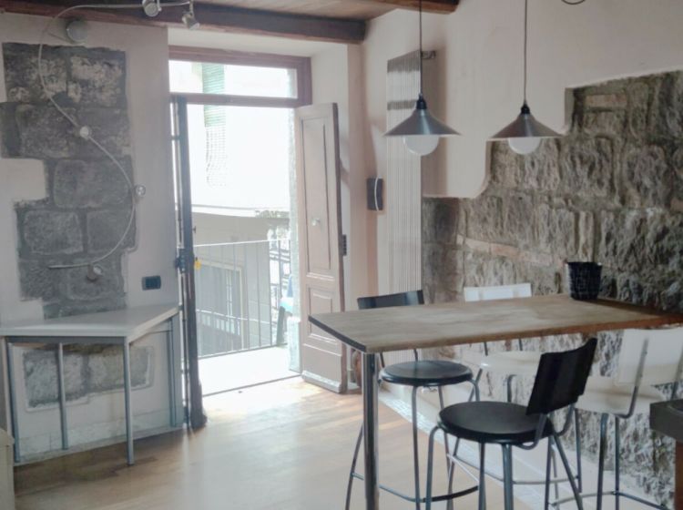 Quadrilocale in affitto, via della Pace  51, Centro, Viterbo
