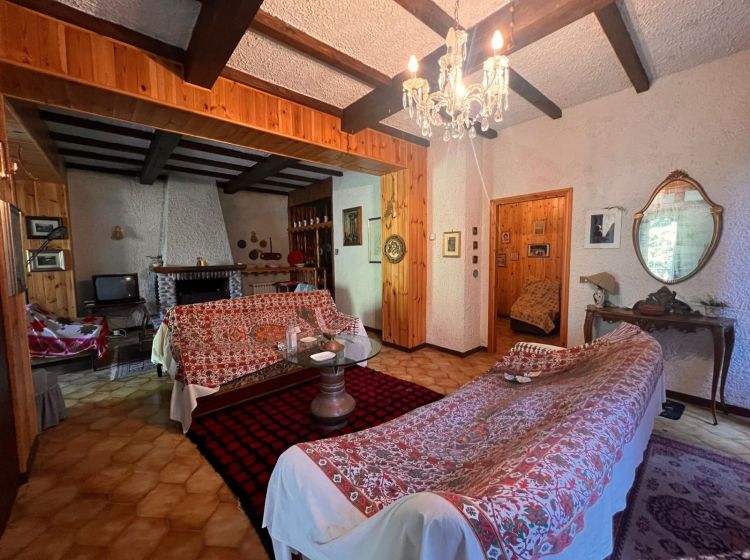 Villa in vendita, via Casa Mezzanotte, Sant&#039;Anna Pelago, Pievepelago