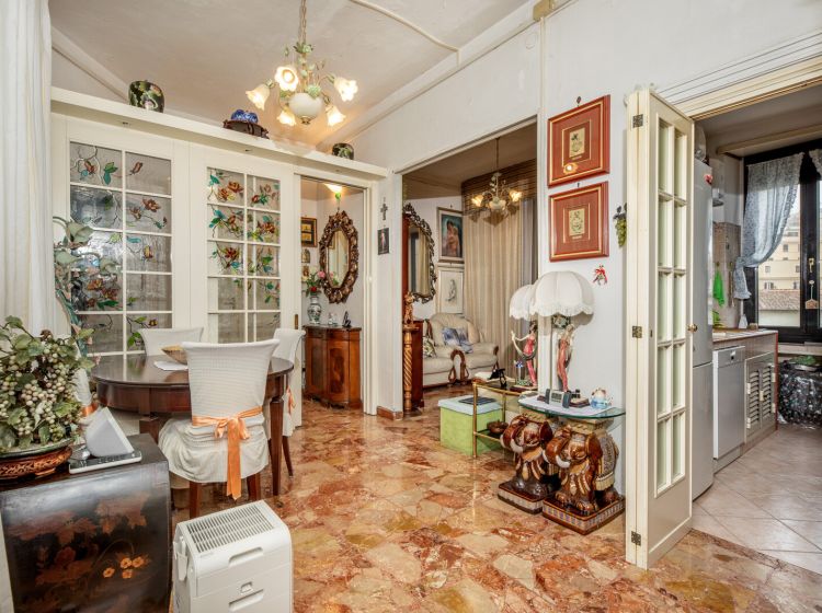 Trilocale in vendita, via Giovanni Lanza  150, Centro Storico, Roma
