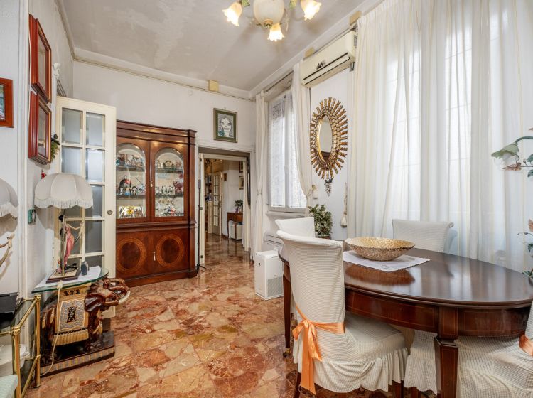 Trilocale in vendita, via Giovanni Lanza  150, Centro Storico, Roma
