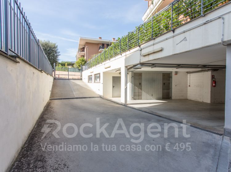 Box / Garage in vendita, via Mario Fasulo  1, Giustiniana, Roma