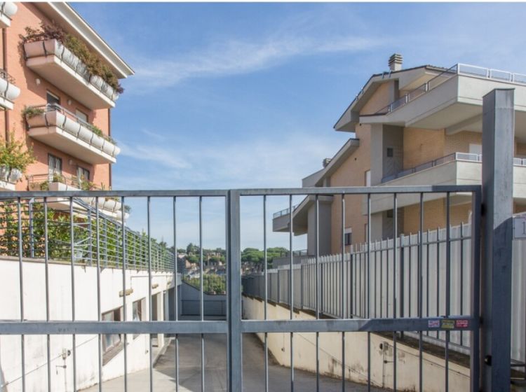Box / Garage in vendita, via Mario Fasulo  1, Giustiniana, Roma