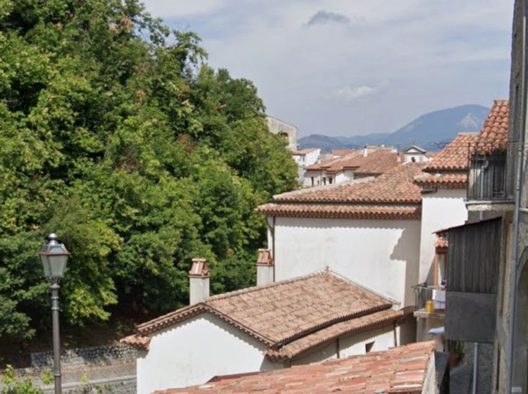 Bilocale in vendita, via Mazzarella  80, Trecchina