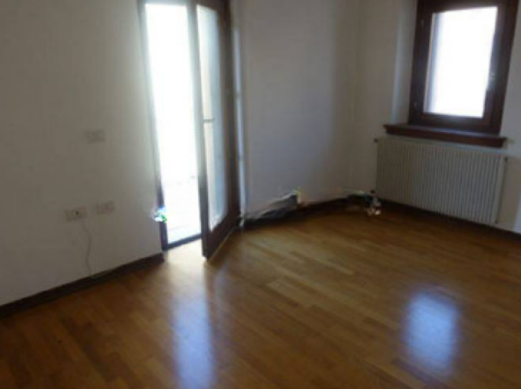 Trilocale in vendita, via Caduti del Ponte San Felice, Belluno