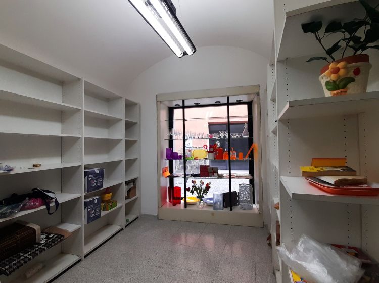 Negozio in affitto, via Roma  23, Acquapendente