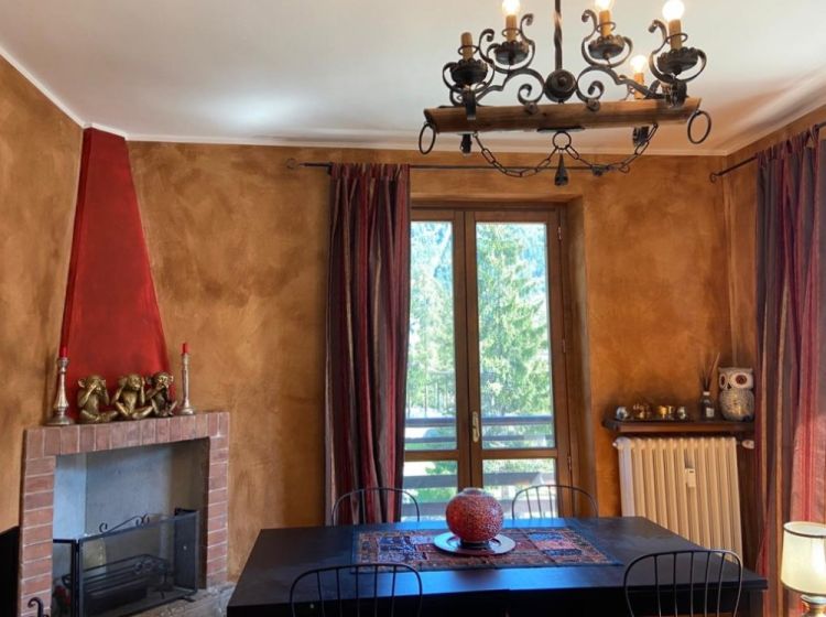 Quadrilocale in affitto, viale Bramafam  30, Bardonecchia