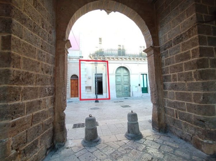 Negozio in vendita, Corso Umberto I  75, Trepuzzi