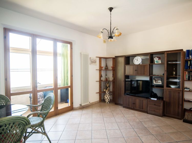 Bilocale in vendita, via Franzolini  130, Poggio Torriana