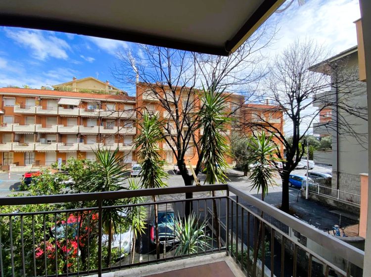 Bilocale in vendita, via Ischia  8, San Bartolomeo, San Bartolomeo Al Mare