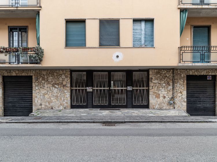 Bilocale in vendita, via Carlo Albani  9, Città Giardino, Pavia