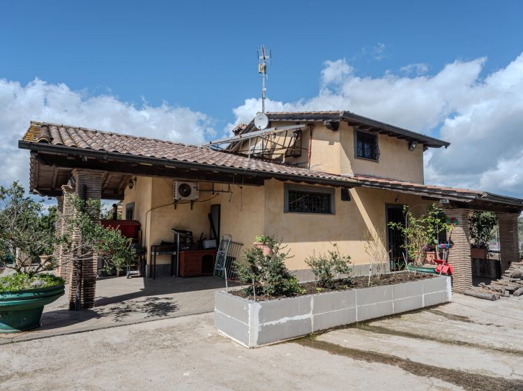 Villa in vendita, Località Colle Fiorito  13, Trevignano Romano
