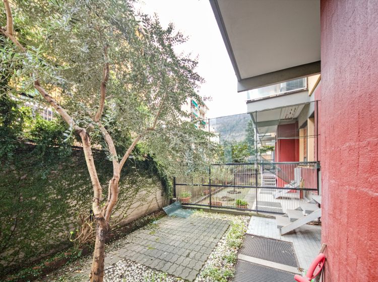 Trilocale in vendita, via San Felice  8, Molassana, Genova