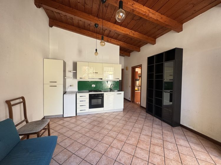 Trilocale in vendita, via dei Corneli, Quadraro, Roma