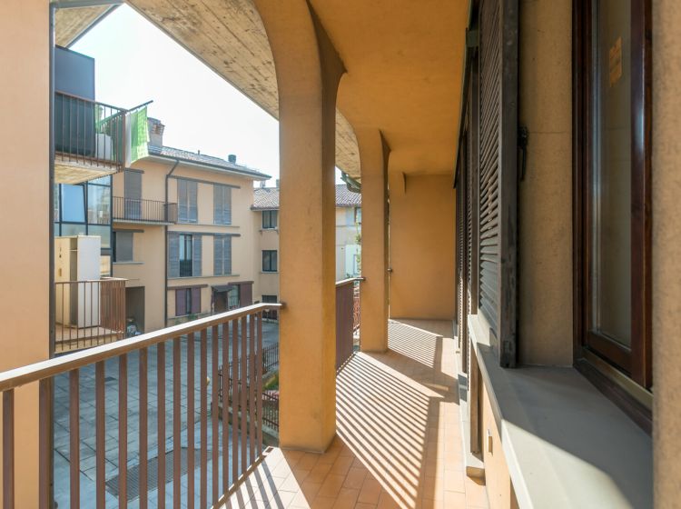 Appartamento in vendita, via Guglielmo Marconi  28, Bonate Sopra