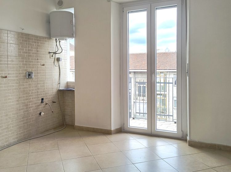 Bilocale in vendita, via Barletta  88, Santa Rita, Torino