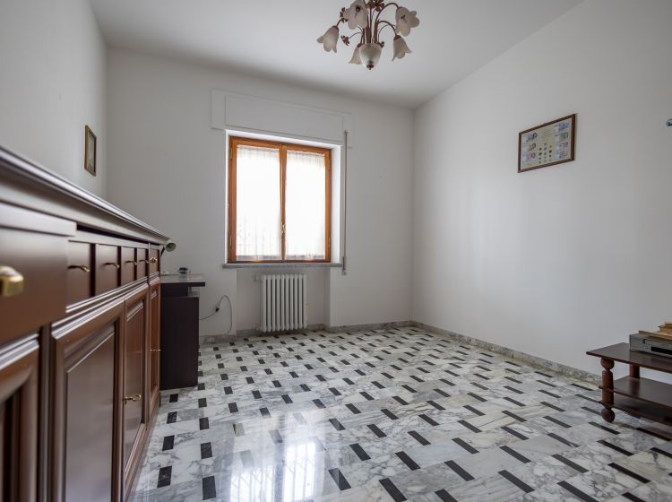Trilocale in vendita, via Nicola Lombardi  9, Pontegrande, Catanzaro