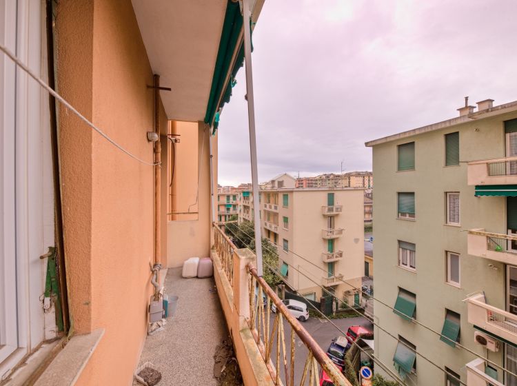 Trilocale in vendita, via Fratelli Canale  5, Borgoratti, Genova