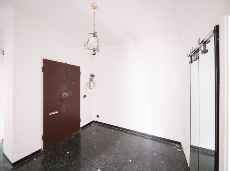 Trilocale in vendita, via Fratelli Canale  5, Borgoratti, Genova