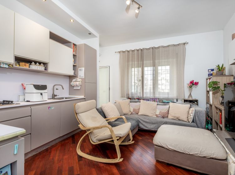 Trilocale in vendita, viale Arrigo Boito  30, Trieste, Roma
