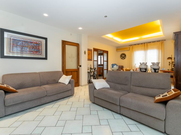 Appartamento in vendita, via Livorno  147, Acitrezza, Aci Castello