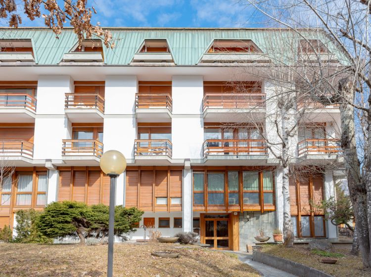 Quadrilocale in vendita, viale Roma  81, Bardonecchia