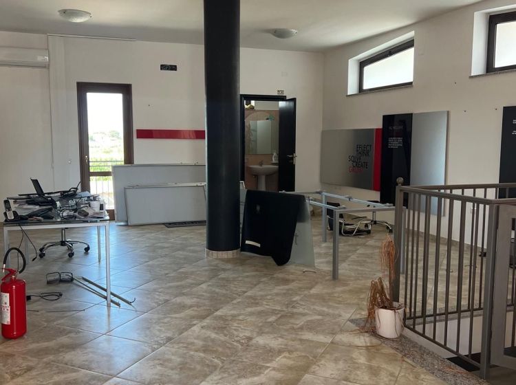Negozio in vendita, via Saverio Pipino, Cerrelli, Altavilla Silentina