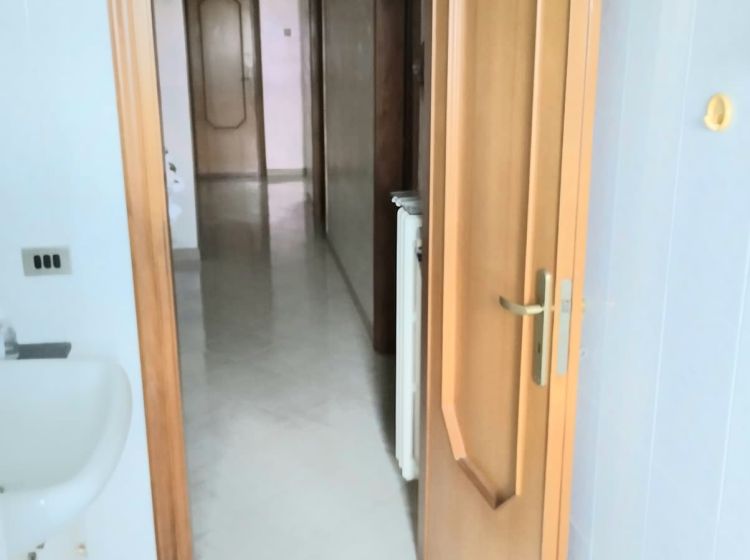 Quadrilocale in vendita, via Enrico Berlinguer  32, Spinazzola