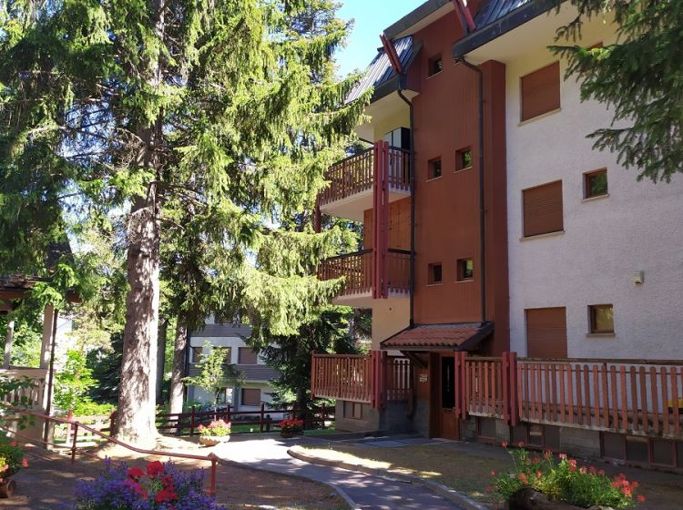 Bilocale in affitto, viale Capuccio  23, Bardonecchia