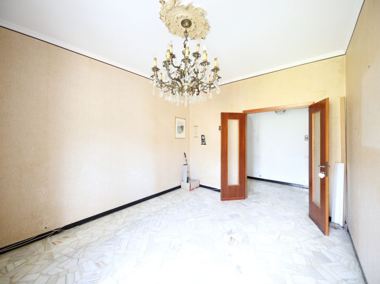 Quadrilocale in vendita, via Pietro Balestrazzi  30, Oregina, Genova