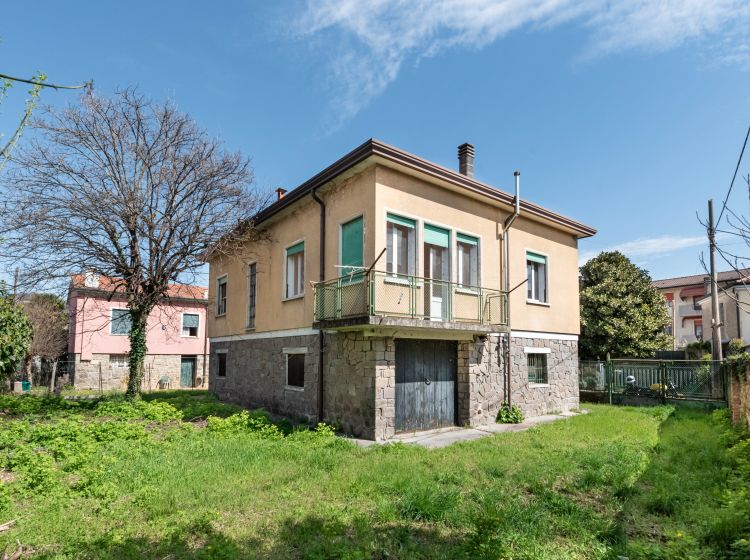 Villa in vendita, via Gorizia, Este