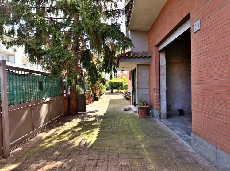 Villa in vendita, via Emilio Gallori  32, Tor Vergata, Roma