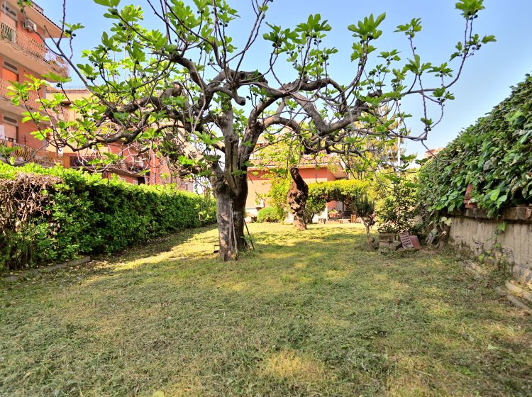 Villa in vendita, via Emilio Gallori  32, Tor Vergata, Roma
