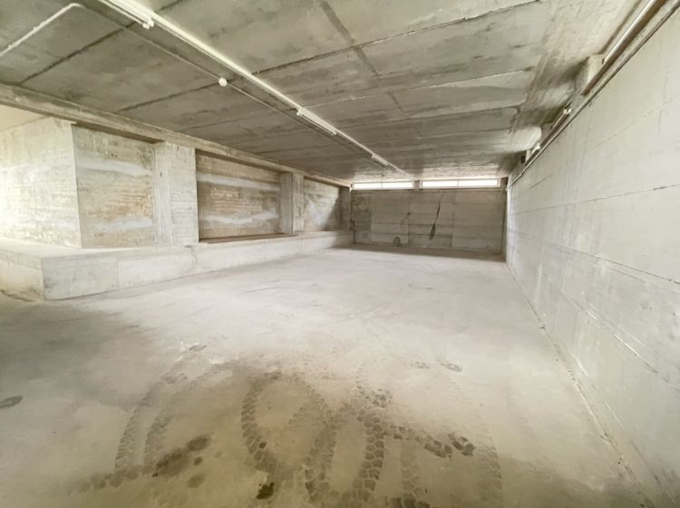 Magazzino o deposito in affitto, via alla Ruenia  22, Sant'omero
