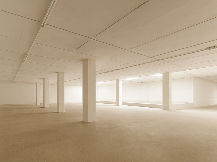 Magazzino o deposito in affitto, via alla Ruenia  22, Sant'omero