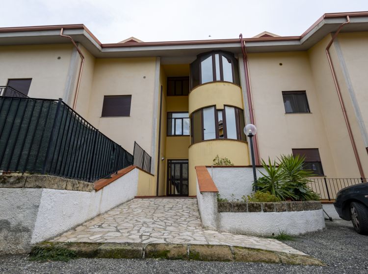 Trilocale in vendita, via Cattaneo Carlo  14, Fortuna, Catanzaro